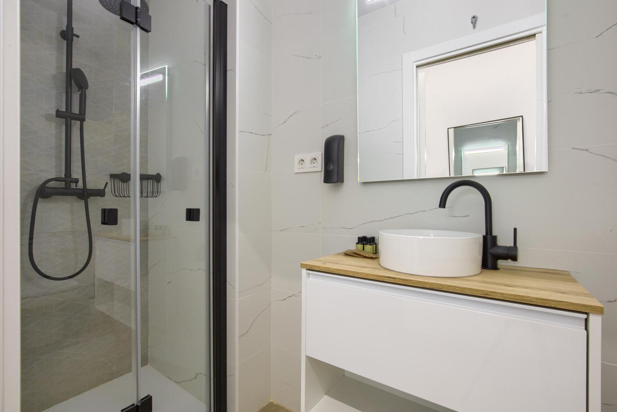 Dobo Madrid Numancia Appartement Buitenkant foto