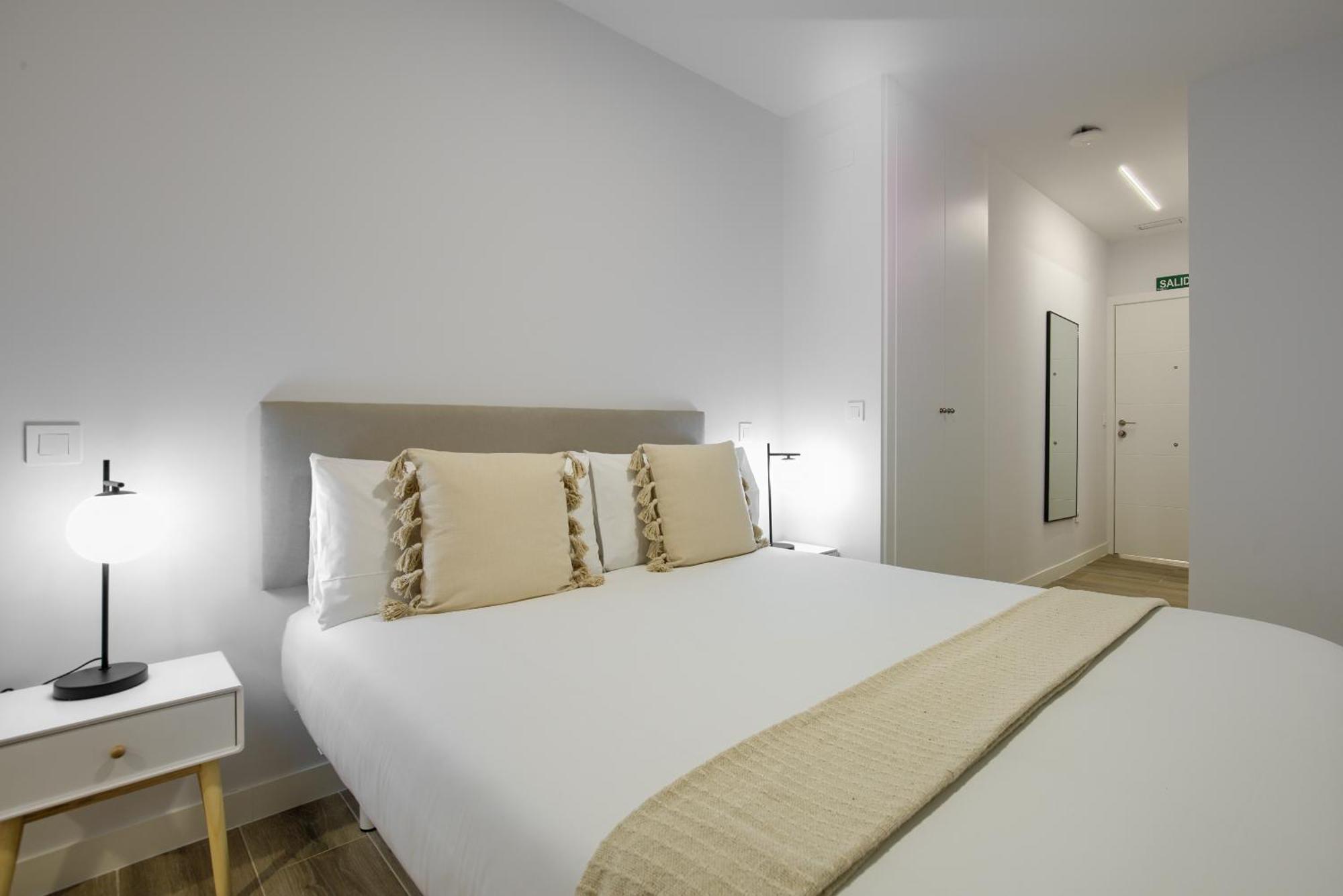 Dobo Madrid Numancia Appartement Buitenkant foto