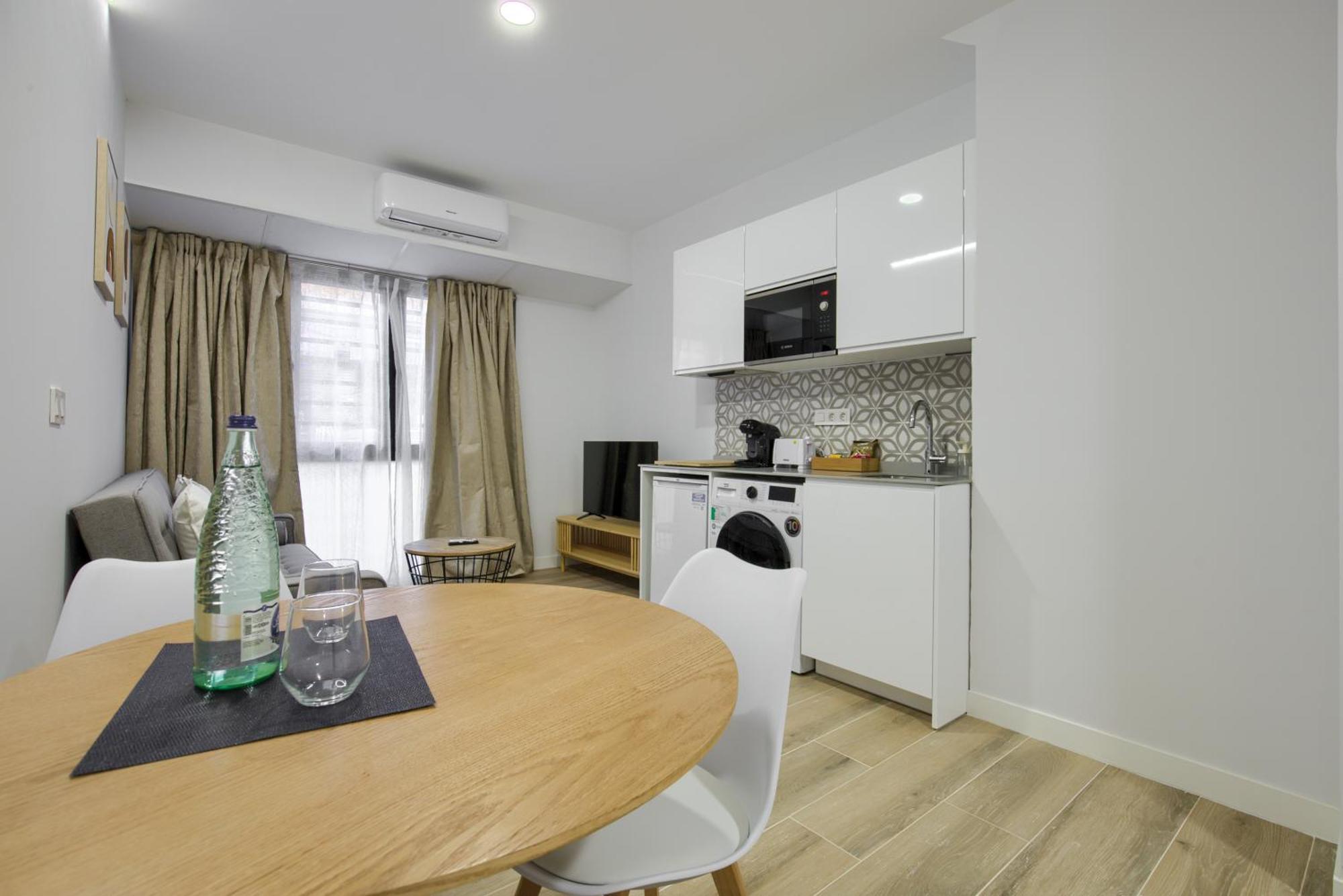 Dobo Madrid Numancia Appartement Buitenkant foto