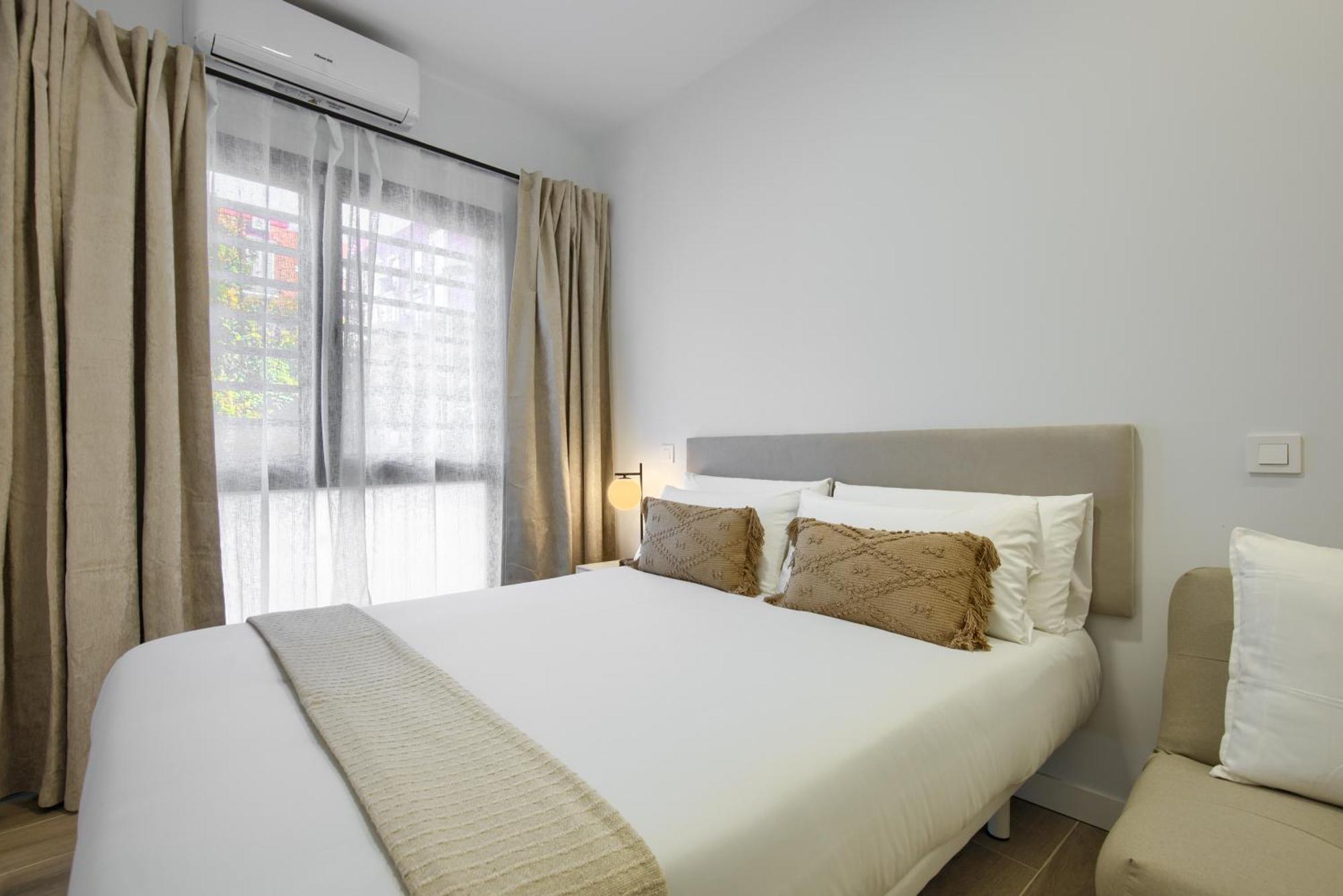 Dobo Madrid Numancia Appartement Buitenkant foto